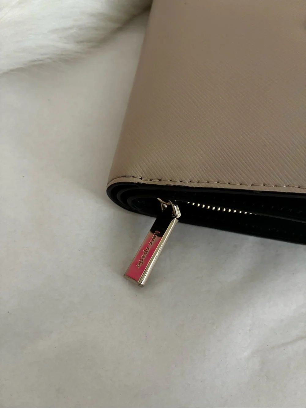 Kate Spade bifold wallet